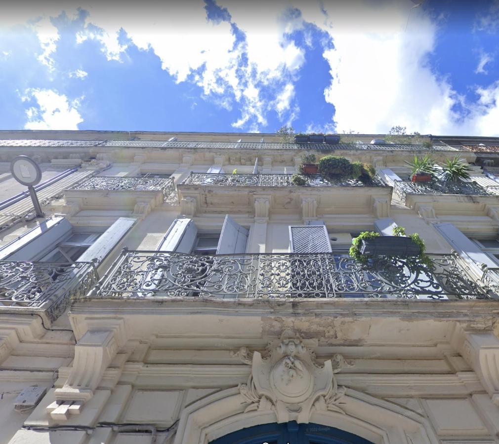 Appartement Climatise Proche Place Comedie Монпелие Екстериор снимка